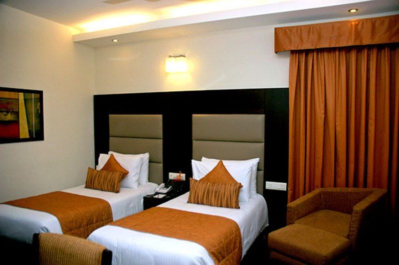 Jht Hotels ニューデリー エクステリア 写真